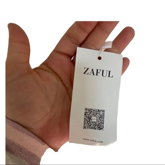 Zaful white long sleeve knit boat neck loose Fit sweater size small NWT - Picture 4 of 5